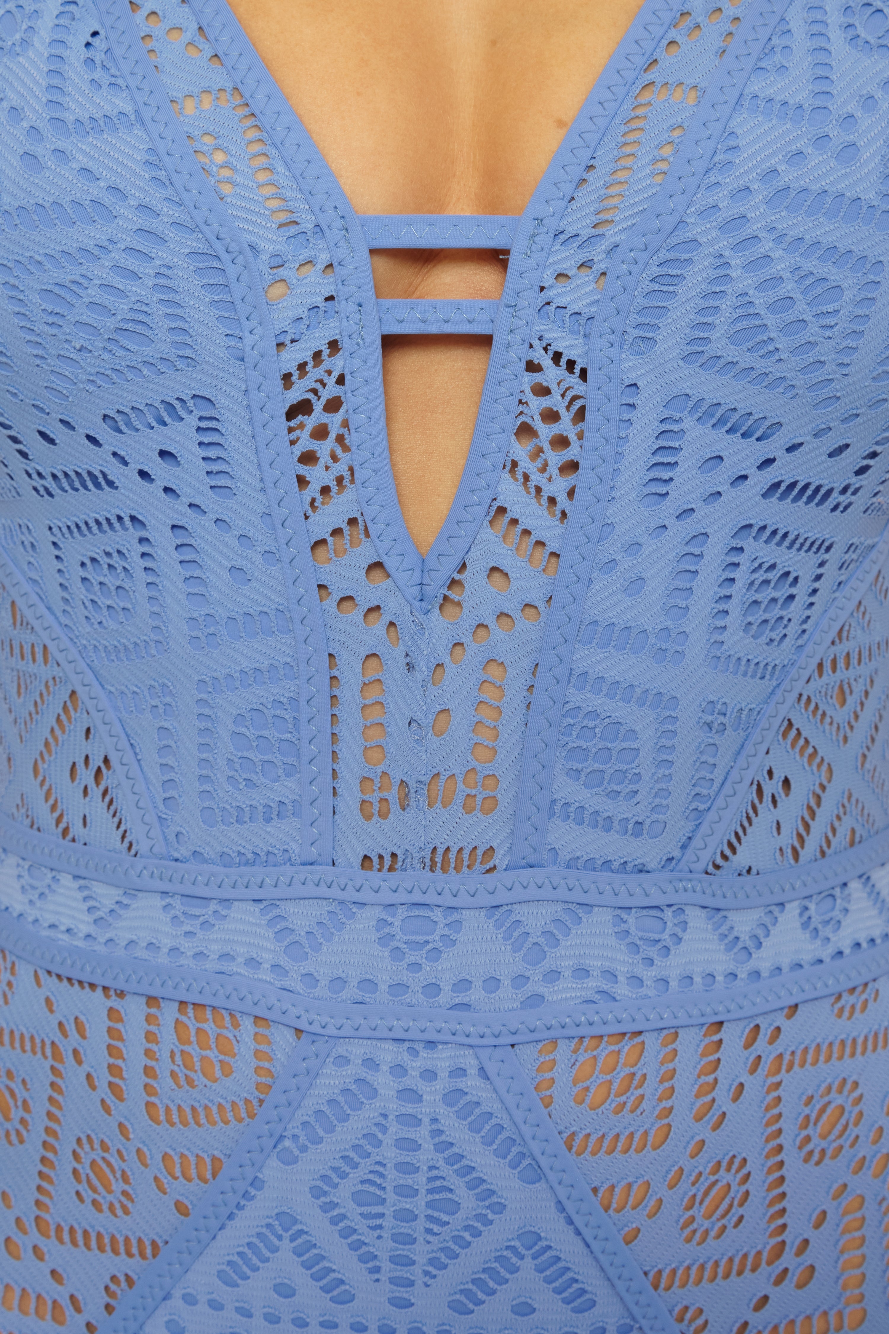 COLOR PLAY 1PC PLUNGE