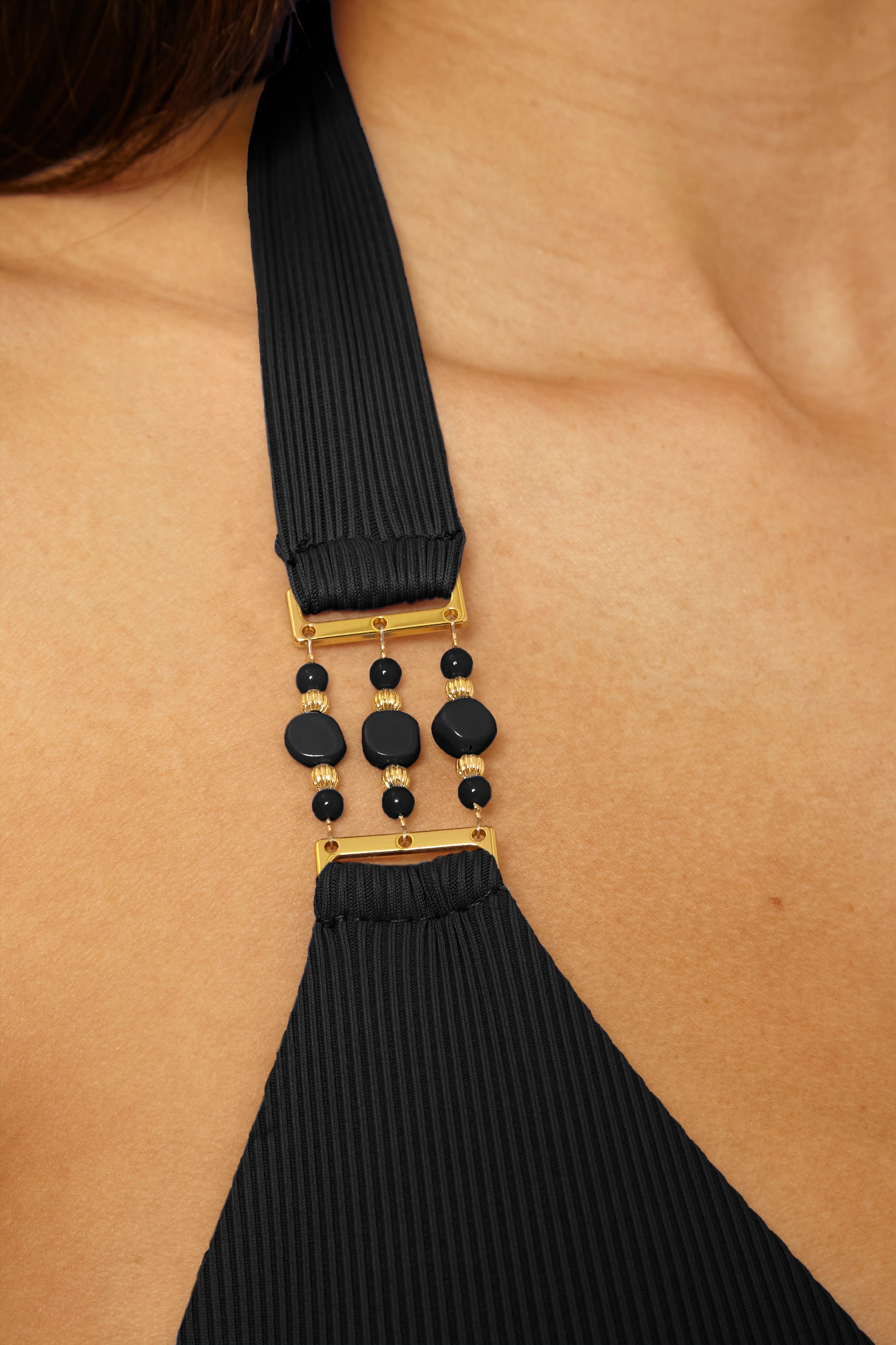 MODERN EDGE TRIANGLE